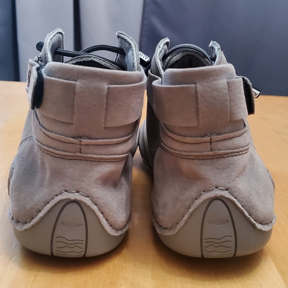 Dbeck Explorer Outdoor Hiking, Camping, & Driving Ankle Shoe EU Size 42 - Picture 3 of 11